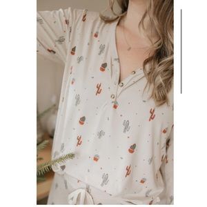 J&L ladies Christmas Cactus pj’s